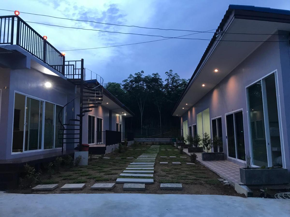Tubtimtong Boutique Hotell Nai Yang Beach Exteriör bild