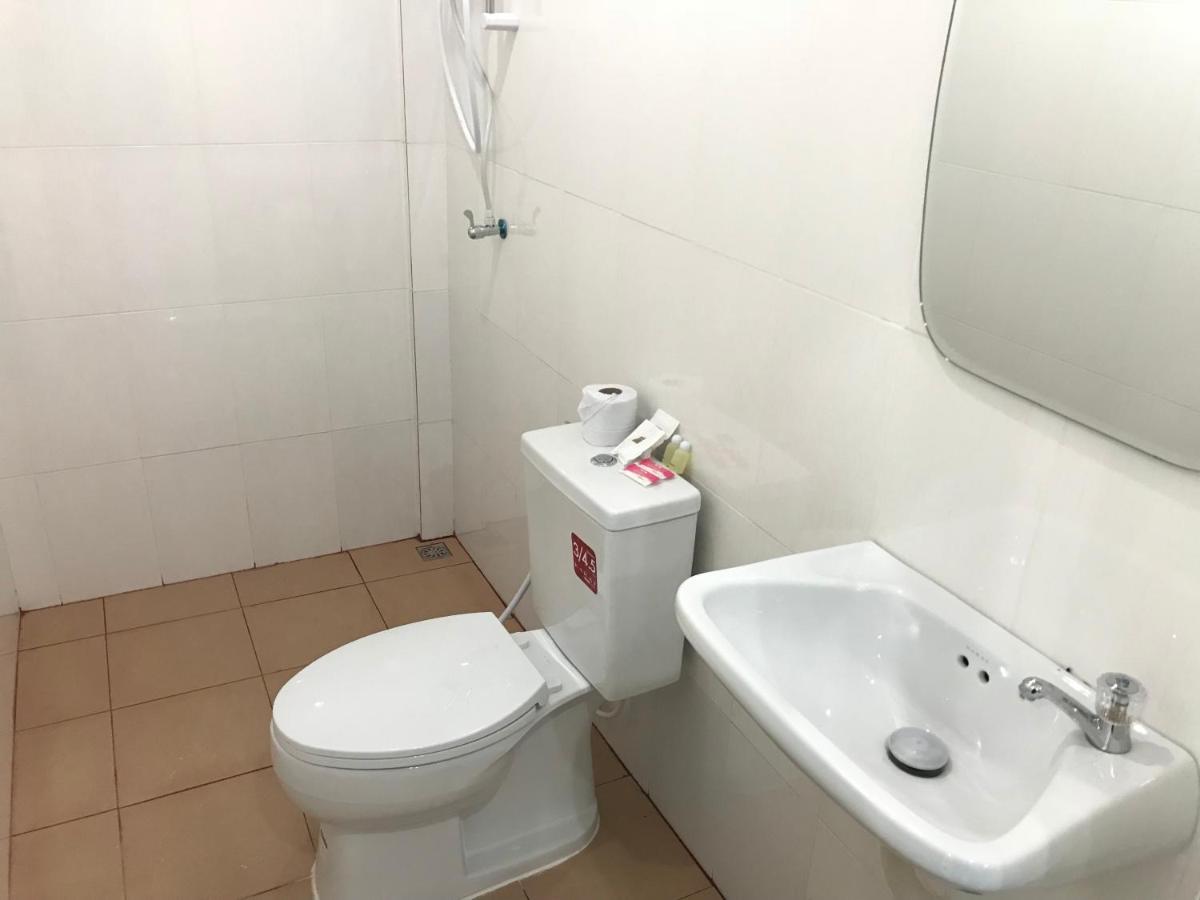 Tubtimtong Boutique Hotell Nai Yang Beach Exteriör bild